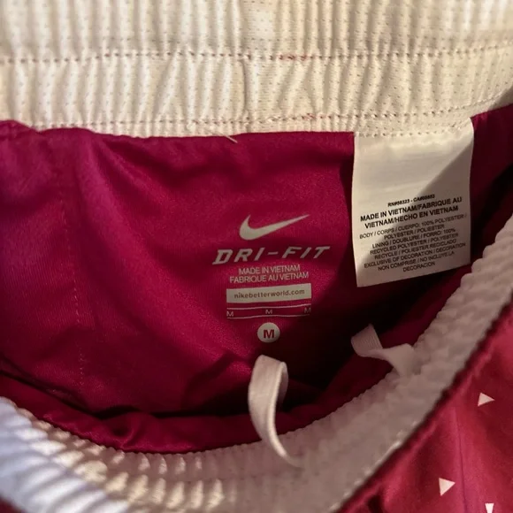 Nike Dri-Fit Shorts NWOT with lime green accent - Picture 2 of 3